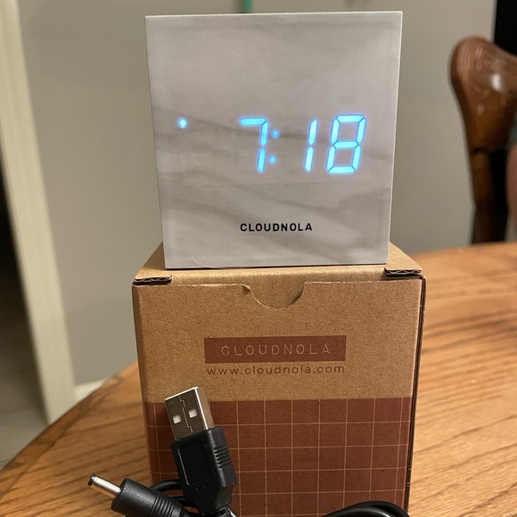 Cloudnola Block Clock 3 in 1 digital alarm clock - Picture 1 of 2